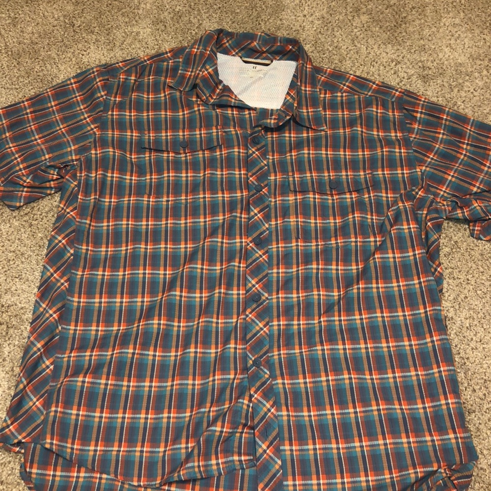 Royal Robbins short sleeved shirt